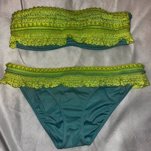 VICTORIA'S SECRET Strapless Crochet Bikini xs top & sm bottom
